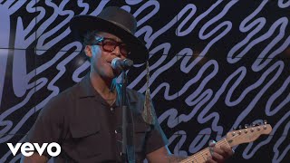 Raphael Saadiq  Something Keeps Calling Live Performance [upl. by Cathey195]