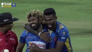 Lasith Malingas fourball 4wicket hattrick [upl. by Oidacra]