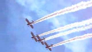 Utterly Butterly Barnstormers Portrush airshow 2006 [upl. by Htenaj]