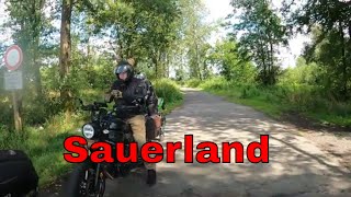 Motorrad Tour entlang der Landstraßen durch die idyllischen Dörfer des Sauerland [upl. by Finnigan450]