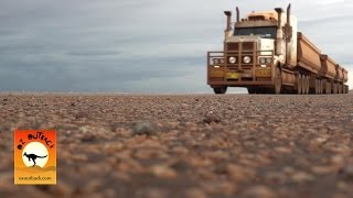 Extreme Trucks 15HUGE Iron Ore Pilbara Road trains outback Australia Trem de estrada de mineração [upl. by Kinsley]