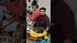 Tere dar ko mai chhod kaha jaau jaimatadibhajanstatusreelstrendingyogesh dubey [upl. by Yllus815]