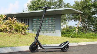 Caroma 10 Inch 500W Adults Folding Commuter Electric Scooter [upl. by Ettevahs]