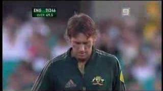 Glen McGrath Last Over in 1 day Cricket in Oz [upl. by Siradal]