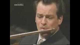 EMMANUEL PAHUD Poulenc Flute Sonata 2 mov [upl. by Ahseiyn]