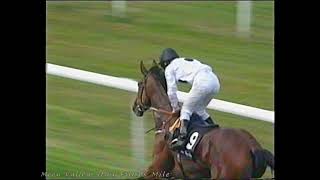 2002 Meon Valley Stud Fillies Mile Soviet Song Inc Replay [upl. by Starlin]