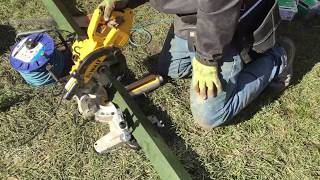 DeWalt DWS773GB 216mm SingleBevel Sliding Compound Mitre Saw 240V  Review [upl. by Shakespeare]