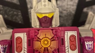 ABOMINUS 2018 Power of the Primes transformers toys shortvideo Terrorcons abomination short [upl. by Enamart]