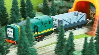 Toby and Paxton  toy trains from Trackmaster Thomas and Friends series [upl. by Marb117]