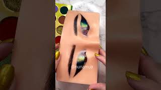 Multichrome graphic liner eyeshadowtoturial makeuptutorial [upl. by Biddy]