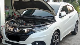 2019 Honda HRV EL Startup and Chime [upl. by Noira]