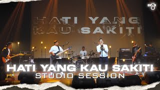 Hati Yang Kau Sakiti  UNGU  Waktu Yang Dinanti 30 [upl. by Namie]