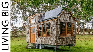 Super Affordable OffGrid Tiny House Built With Old Fence Palings [upl. by Tat]