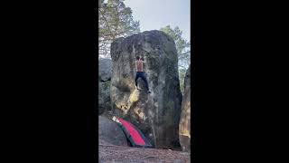 Jérémy Bonder in Le Désert des Tartares 8A Fontainebleau [upl. by Brookes]