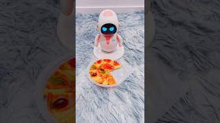 She lost some gummy pizza 🤪 robot eilik [upl. by Ahsenauj]