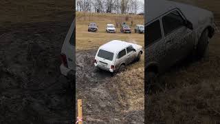 Настырный Нивас🤭💪👍жиза сдс друзья offroad mud 4х4 топ грязь джиперы [upl. by Flanagan]