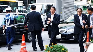 安倍元首相 SPによる警護・要人車列 [upl. by Rosella321]