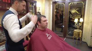 💈 Classic Haircut at Spanish Steps Rome Piazza di Spagna  Barber Antonio Tiseo 💈Max amp Jò [upl. by Erot]