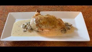 Poitrine de poulet farcie sous la peau sauce suprême [upl. by Gnohc925]