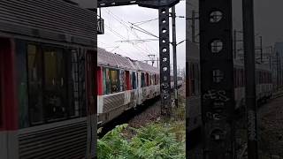 Z6400 en gare de Houilles  CarrièressurSeine z6400 sncf [upl. by Amalia210]