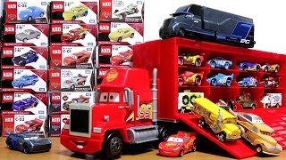 Disney Pixar Cars3 Toy Movie Big Mack Truck Gale Beaufort Battle Crash Cars Tomica [upl. by Gualtiero]