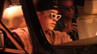 BAD BUNNY ASÍ LLEGA EL CANTANTE BORICUA A UNA DISCOTECA DE MIAMI  Tobi Te Ve [upl. by Lectra]