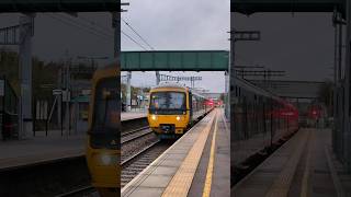 GWR 165134  GWR 165132 departs Severn Tunnel Junction with two tone [upl. by Ede520]