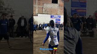 🇪🇨Esto si es reacción 💯 dándolo todo❤️MaryCinthiaYami🔥 ecuavoley ecuador fyp deportes [upl. by Nivahb713]