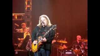 Warren Haynes quotThe Shape Im Inquot [upl. by Anaira]