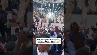 Moïse Mbiye Lentré spectaculaire 🔥 MoiseMbiyeOfficiel concertlive [upl. by Navak]