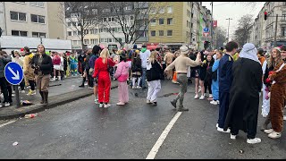 Weiberfastnacht 2023 Kölner Karneval Zülpicher Straße [upl. by Atews]