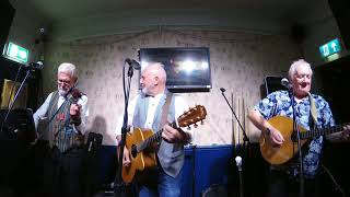 The Blarney BrothersGalway Girl Live at Tuesdaya at the Tap steveearle irishmusic openmic [upl. by Elleinet]