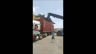 UNLOADING JD EUROPE CONTAINERS IN DAKAR [upl. by Nolly324]