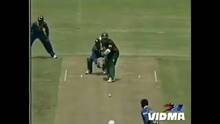 MUTTIAH MURALITHARAN 325 VS BANGLADESH  PIETERMERITZBURG IN 2003 [upl. by Eibur170]