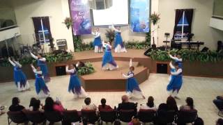 Extraordinario Ministerio de Danza Hosanna [upl. by Erimahs166]