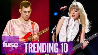 Taylor Swift Pens Song wFun Guitarist amp Cody Simpson quotLa Da Deequot Video  Trending 10 91313 [upl. by Mathian]