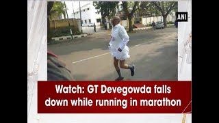 Watch GT Devegowda falls down while running in marathon  Karnataka News [upl. by Akemeuwkuhc]