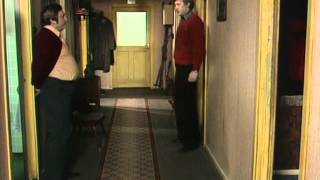 Fleksnes Fataliteter  S03E02  Penger er alt  1976 [upl. by Attegroeg816]