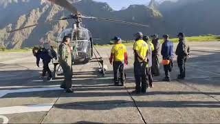 IAF rescues two mountaineers from US UK from Chaukhamba peak  Fay manners Michelle Devcak [upl. by Raye]