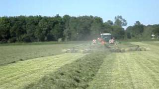 Fendt 415 en KRONE Swadro 1400 Trekkerwebnl [upl. by Africah789]