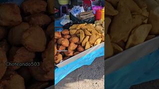 Pasteles y empanadas salvadoreñas en Quezaltepeque ElSalvador choteando503 [upl. by Rehpotsyrk259]