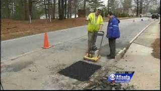 Dunwoody crews repair potholes on Tilly Mill [upl. by Eidroj512]