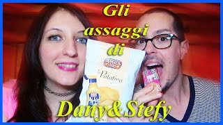 Gli Assaggi di DanyampStefy  Patatine amica chips MayoChips e Biscotti alla fragola FRESA [upl. by Asserrac303]