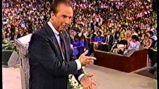 John Osteens Faith That Moves God to Act Functioning in Faith 1991 [upl. by Attekram299]