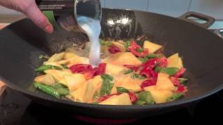 Kochen mit Traudl Rotes Entencurry [upl. by Attenaz]