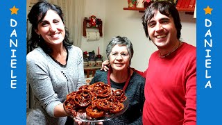 Cartellate con nonna Madda  Ricetta dolce tipico di Natale [upl. by Christianson727]