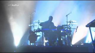 Massive Attack  Teardrop Live  Melt Festival 2010 [upl. by Yehc448]