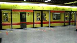 広州市営地下鉄１号線·芳村駅 Guangzhou Metro Line 1·Fangcun Station [upl. by Htur282]