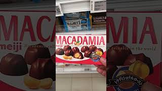 MACADAMIA MEIJI CHOCOLATE singapore macadamia chocolate shorts [upl. by Gascony]