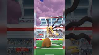 Defeating Origin Form Giratina in Raid  Pokémon GO  Pikachickoo [upl. by Lezley]